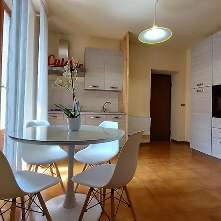 Chez Nous Apartament *