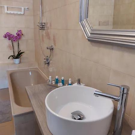 Chez Nous Apartament *